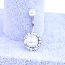 Piercing Estelle