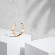 T-Bar Bangle (Gold)